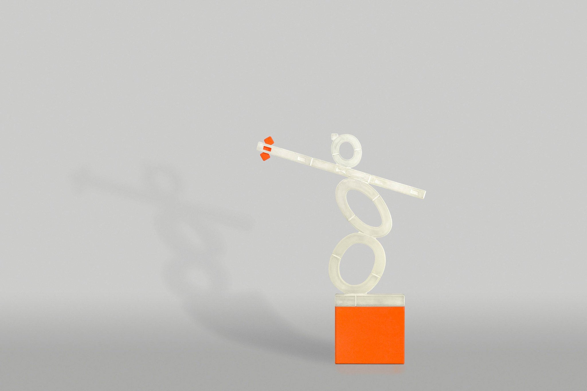 Fine Detail Plastic Statue | Versatile Plastic Orange Short Stage & Crow