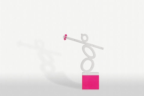 Sandstone Statue | Versatile Plastic Pink Short Stage & Crow