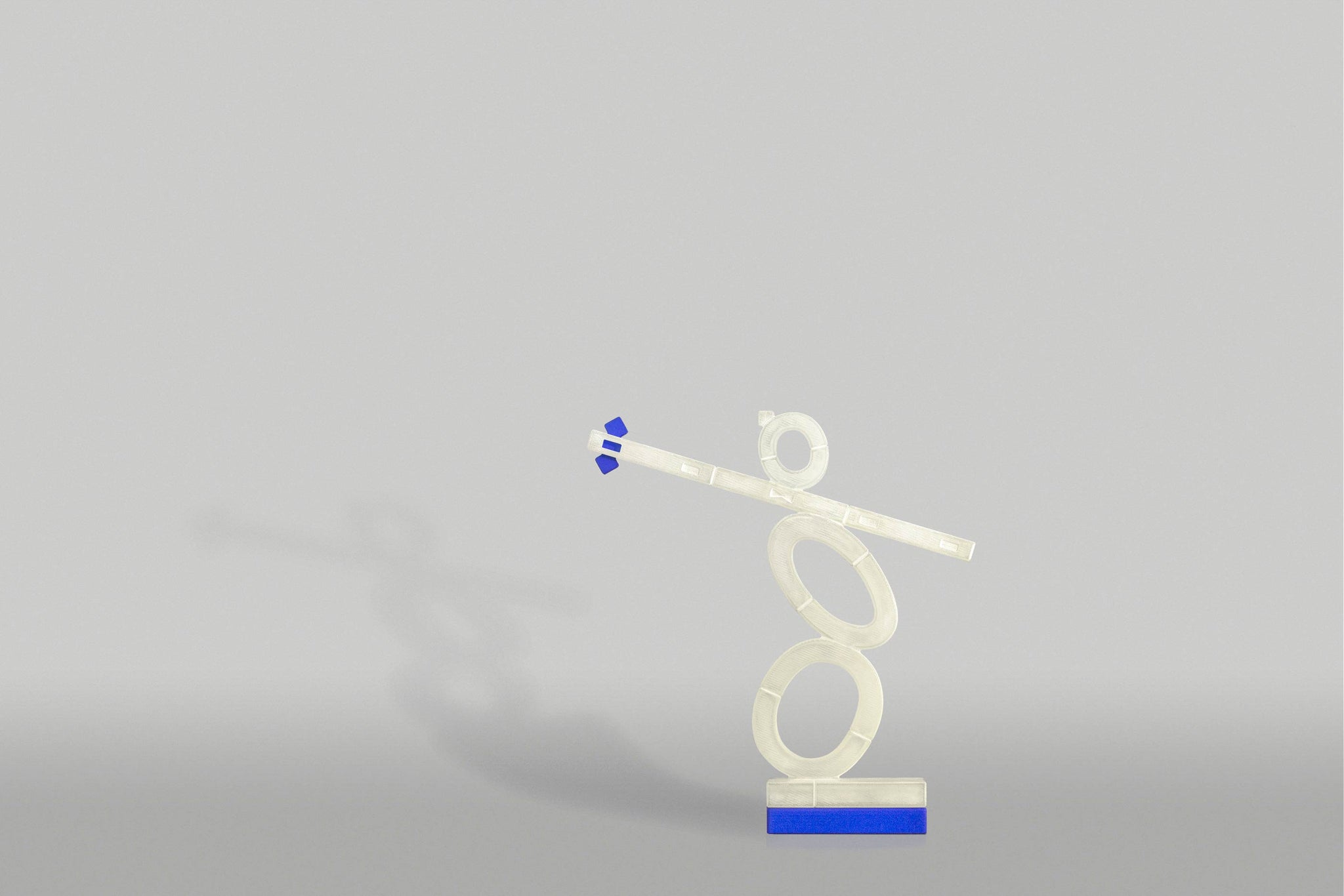 Fine Detail Plastic Statue | Versatile Plastic Blue Thin Stage & Crow
