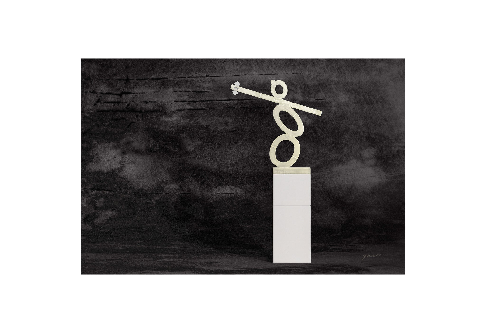 Poster Print - Fine detail statue with Sandstone stage and crow