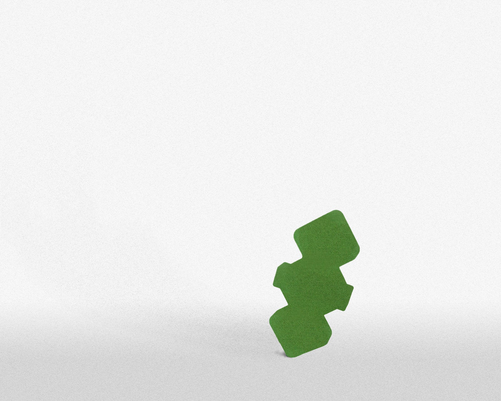 Oki Total | Versatile Plastic Crow - Green
