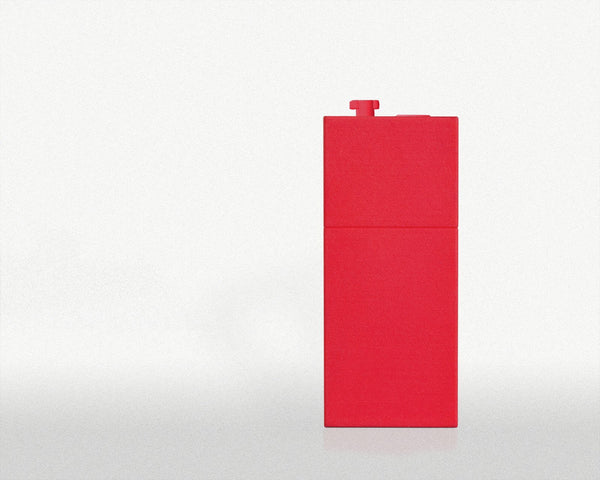 Fine Detail Plastic Statue | Versatile Plastic Red Long Stage & Crow